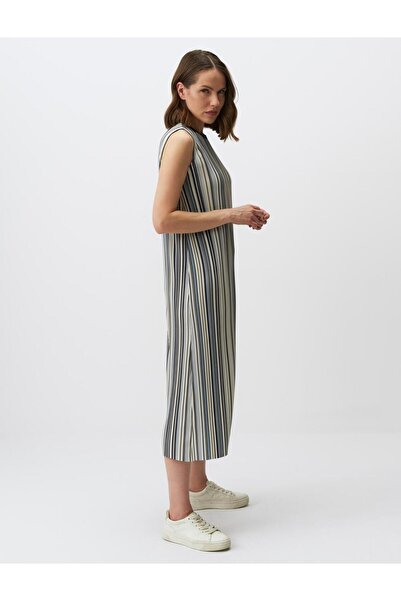 Jimmy Key Blue Crew Neck Sleeveless Striped Pleated Midi Dress