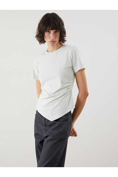 LC Waikiki طاقم الرقبة تي شيرت المرأة