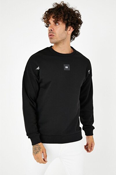 BREEZY Sırtı Kabartma Grafiti Baskılı Oversıze Siyah Sweatshırt