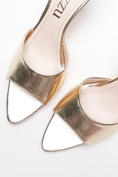 Lizzu Kadın Sivri Burun Açık Topuklu Terlik Leni Gold Sultan
