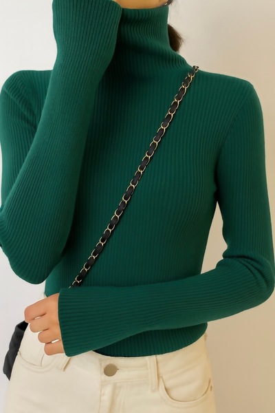 LUPERCUS Pulover verde unisex din tricotaj - cu gât roscat, cu gât subțire
