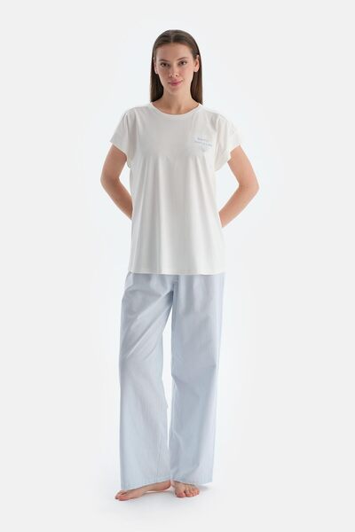Dagi Σετ πιτζάμες με μπλουζάκι με λεπτομέρεια σε ανοιχτό λευκό χρώμα