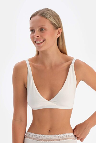 Dagi Sutien moale triunghiular din micromodal alb închis, cu detaliu din dant...