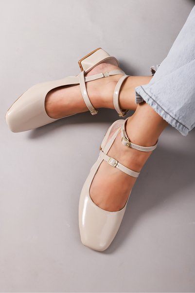 Modafadır Women's Beige Square Toe Open Back Mary Jane Patent Leather Short Heeled Shoes