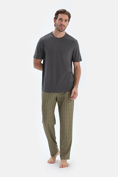 Dagi Σετ πιτζάμες με κοντομάνικο μπλουζάκι και παντελόνι με λεπτομέρεια ραφής...