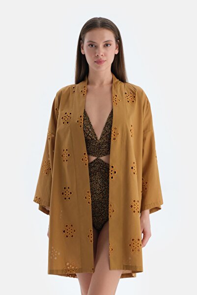 Dagi Brown Kimono