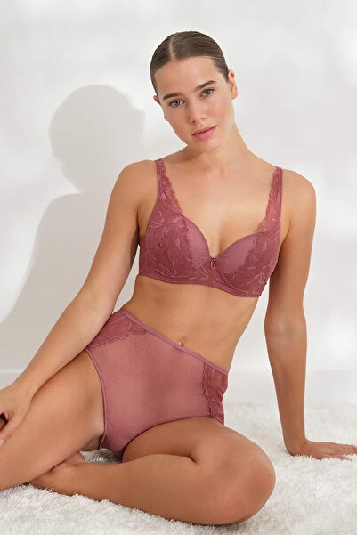 Dagi Padded Bra with Dusty Rose Lace and Accessory Detail