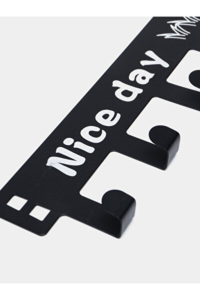 Generic towel holder on door