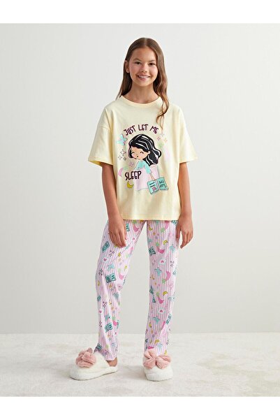 LC Waikiki Quality Parts from Celebi Store |   Crew Neck Girls' Pajama Set