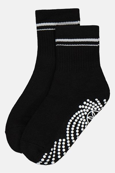 gaiam Men 2 Pair Textured Crew Yoga Socks, Black