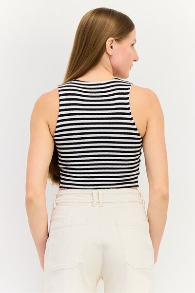 Don't Call Me Jennyfer Women Crew Neck Sleeveless Stripe Top, Multicolor