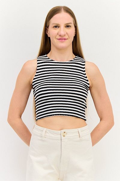 Don't Call Me Jennyfer Women Crew Neck Sleeveless Stripe Top, Multicolor