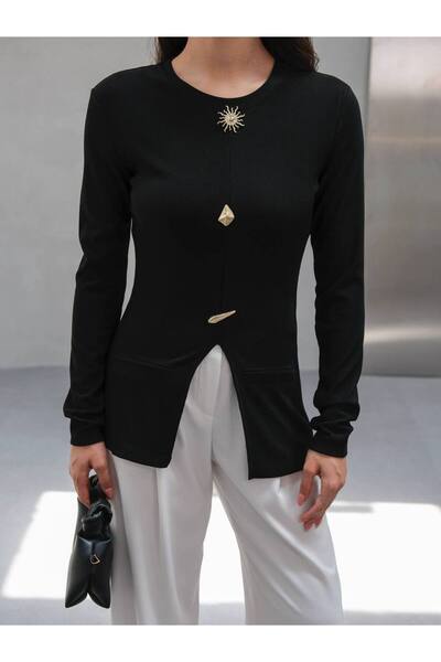 Butik Beyza Metal 3 Button Detailed Ottoman Long Sleeve Blouse