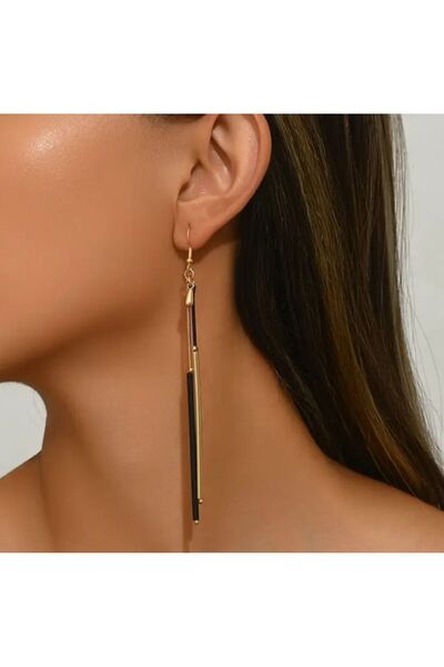 Dgt Luxury أقراط متدلية أنيقة مع تفاصيل شرابة