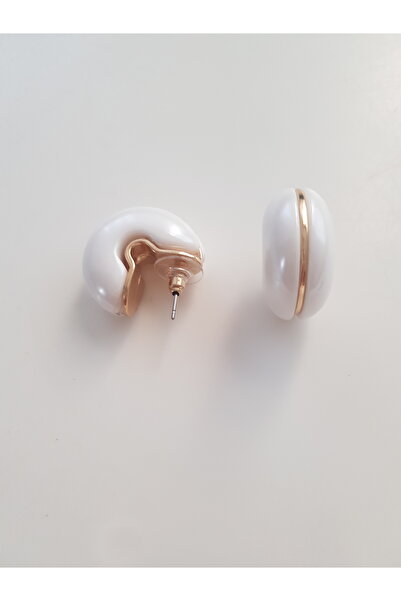 morjivert أقراط من الحجر الأبيض مع شريط ذهبي