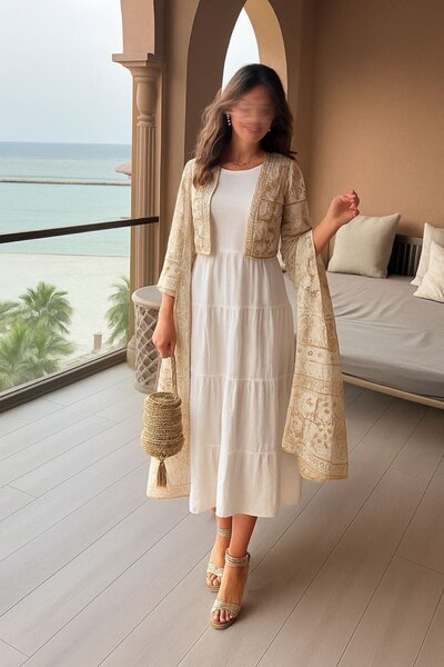 4YOU Short beige dress with a gold embroidered jacket for a modern look