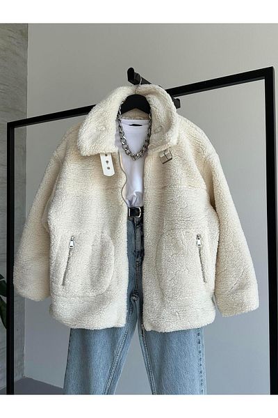 FERZOLAİO Beige Plush Jacket with Oval Pockets