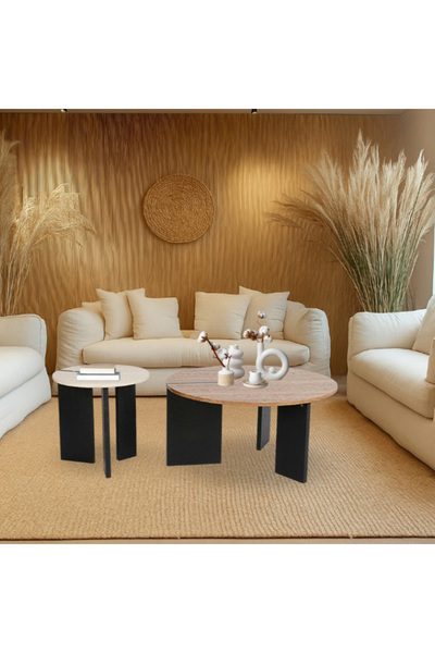 DEC13 Round coffee table with a luxurious wooden design