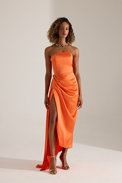 BETTY & SAM MORIE ORANGE STRAPLEZ GECE ELBİSESİ