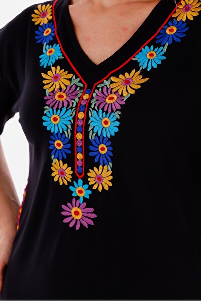 Siyezen Plus Size Floral Embroidery Detailed Dress