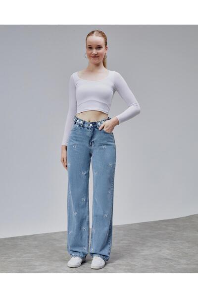 Butik Ribbon Embroidered Button Detail Jean Pant