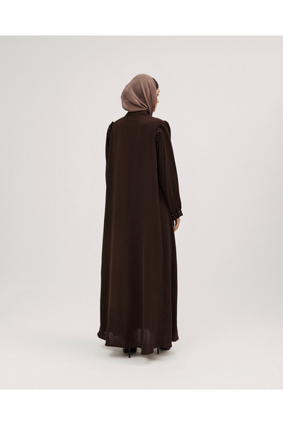 SOROSE SA Royal half-cloche abaya with a wrap design, decorated with white embroidery on the collar and shoulder - black