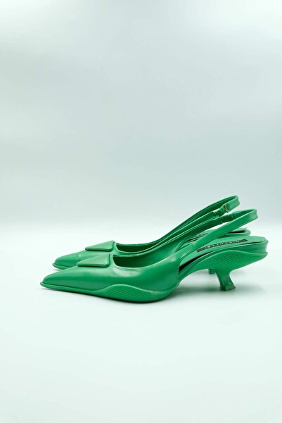 MEDUSA SHOES Yeşil Kısa Topuklu Üçgen Detaylı Ayakkabı