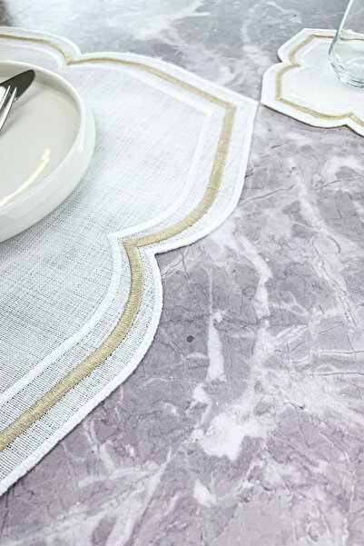 WEARE2 White Beige Colored Moonrise Embroidered 2 Piece Set (1+1) American Service and Cocktail Napkin