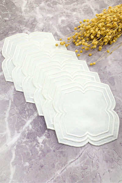 WEARE2 White Colored Moonrise Embroidered 6-Piece Cocktail Napkin