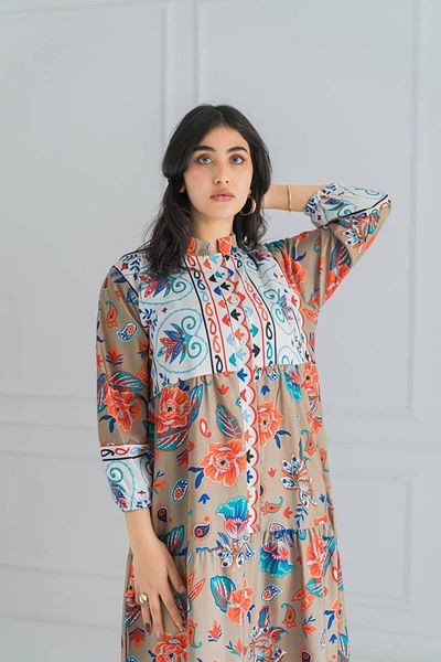 AFandina A patterned jalabiya, a look that combines authenticity and natural beauty A-355