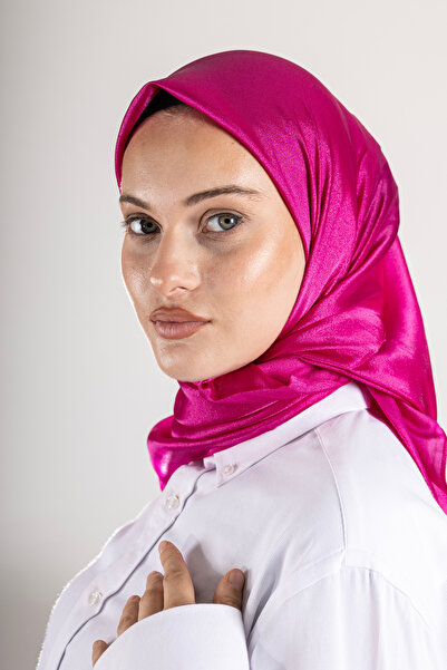 Akel Plain Crystal Fabric Scarf - Non-Slip, Stylish, Tok Standing |   Daily & Evening Dress Compatible