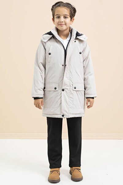 Cansın Mini Krem İçi Kürklü Çıtçıtlı Cepli Uzun Kesim Erkek Çocuk Kapüşonlu Şişme Mont 21447