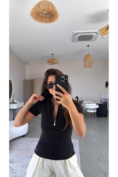 Buket Teke Black Collar Zippered Basic Blouse