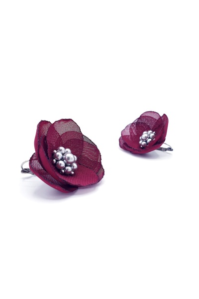 Corizmi Stainless steel hoop earrings, veil flower in the middle with pearls, handmade, Love