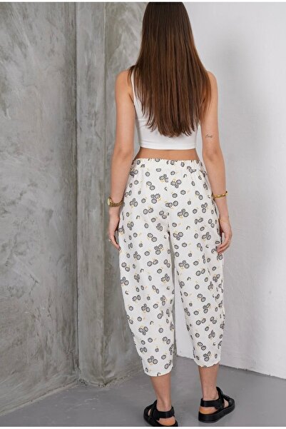 SheLoria Women's Black Daisy Patterned Linen Balloon Pants with Elastic Waist and Double Pockets