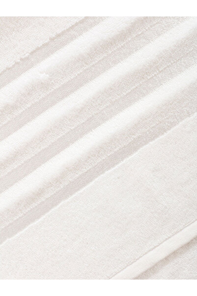 LC Waikiki Timeless Advice | Embroidered Cotton Face Towel 50X80 cm