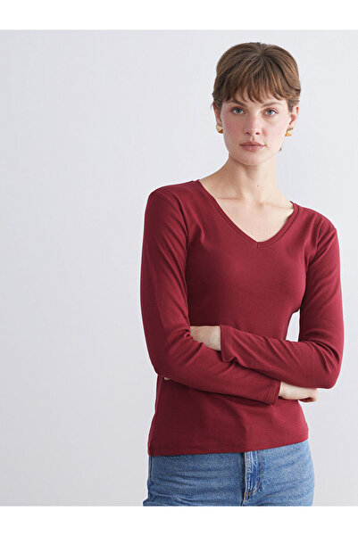 LC Waikiki Bordo V Yaka Kadın Tişört