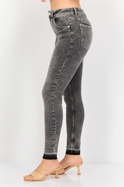Don't Call Me Jennyfer Women Skinny Fit Wash Stretchable Jeans, Grey