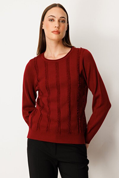 ON Sıfır Yaka Püskül Detaylı Triko Kazak