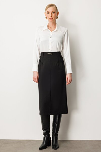 Ekol Önü Süs Detaylı Yırtmaçlı Etek