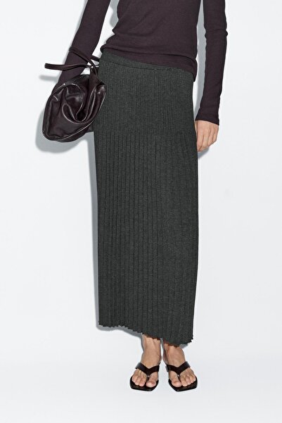 Massimo Dutti Pilili triko midi etek