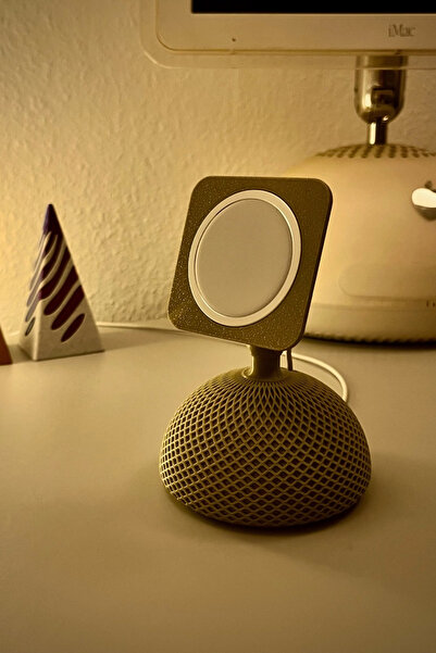 Sapphire 3D (İPHONE) Apple MagSafe Telefon Şarj Standı Şık Gümüş Gri Görünüm (SARJ ALETİ DAHİL DEĞİLDİR)