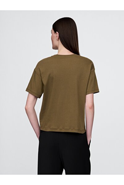 GAP Kadın Haki Supima® Pamuk Relaxed T-Shirt