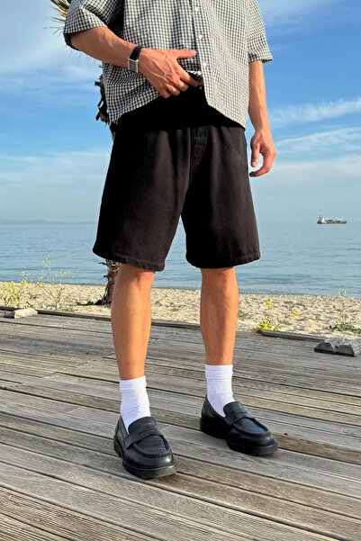 Flaw Wear Μαύρο σορτς με ελαστική μέση