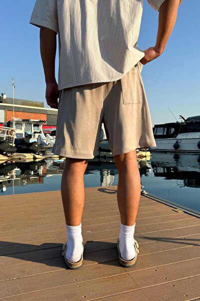 Flaw Wear Bermuda Waist Elastic Basic Shorts