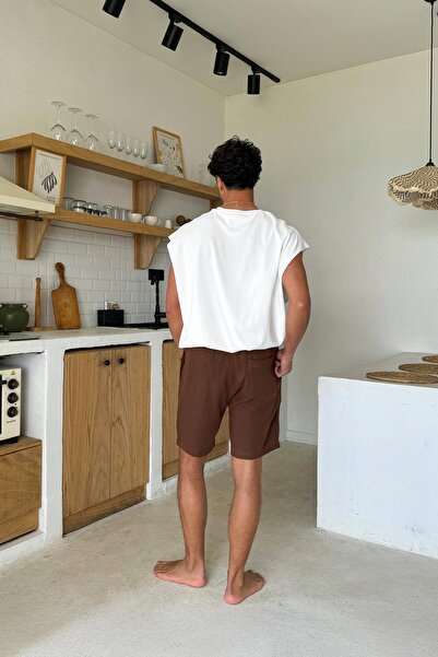 Flaw Wear Brown Muslin Fabric Elastic Waist Shorts