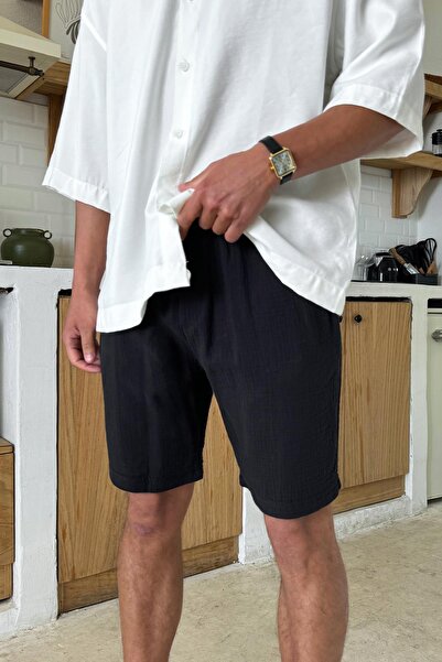 Flaw Wear Μαύρο σορτς από ύφασμα μουσελίνας με ελαστική μέση