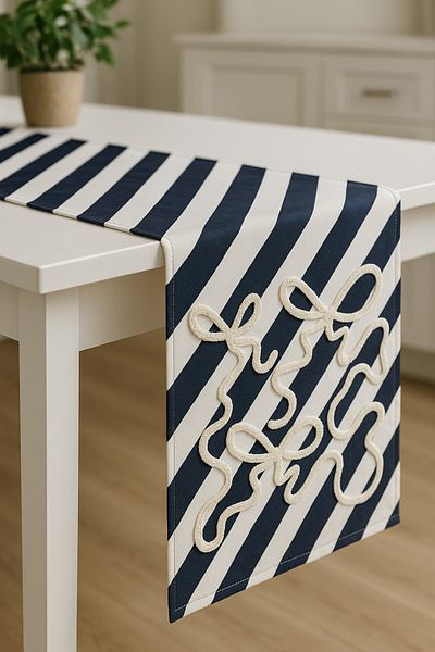 Pilloveland Runner - Punch Embroidered Runner - 40*140 cm