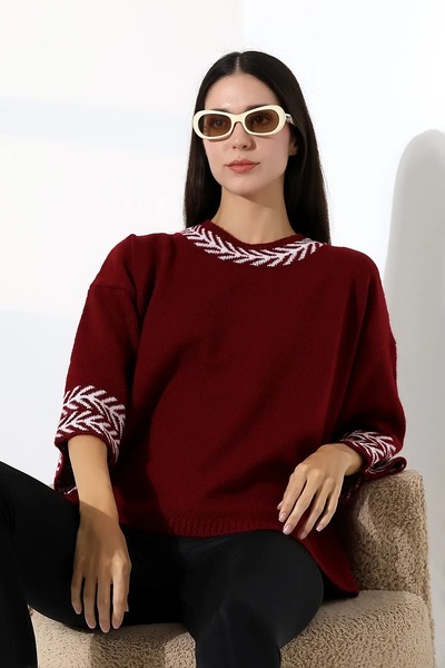 Madame Lestrange Crew Neck Half Sleeve Jacquard Panel Loose Comfortable Styli...