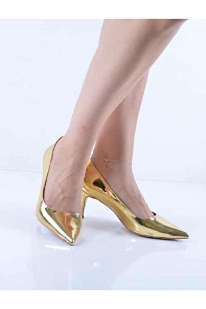 Şanslı Ayakkabıcılık حذاء جولد آينا بكعب قصير مدبب